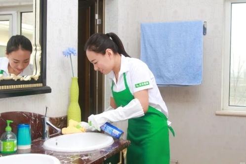 提質擴容背景下，無憂家政攜手祥云門邁入家政服務“雙品”時代